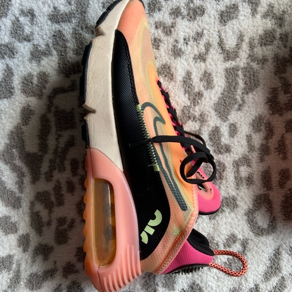 nike air max 2090 sneaker - Picture 5 of 6